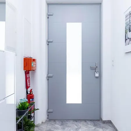 Apartment Rheinland - Stilvolle, Moderne Mit Kostenfreiem Wlan Und Parkplatz Andernach
