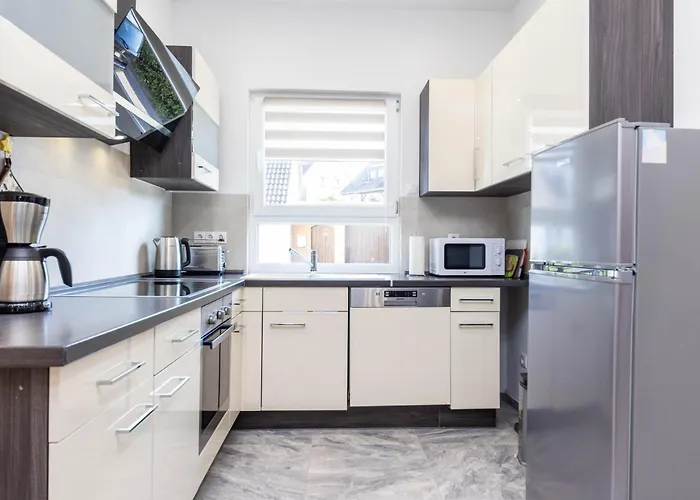 Rheinland - Stilvolle, Moderne Mit Kostenfreiem Wlan Und Parkplatz