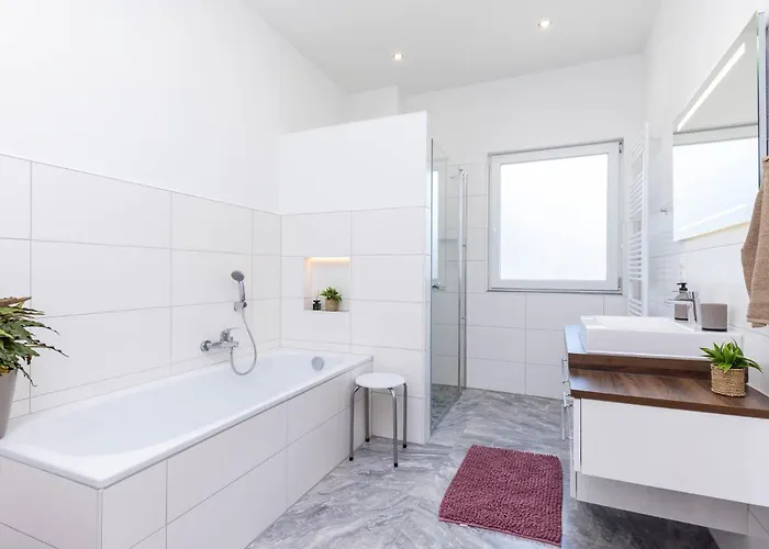 Rheinland - Stilvolle, Moderne Mit Kostenfreiem Wlan Und Parkplatz דירה